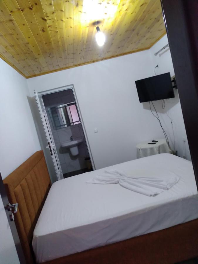 Condo Rooms Саранде Екстериор снимка