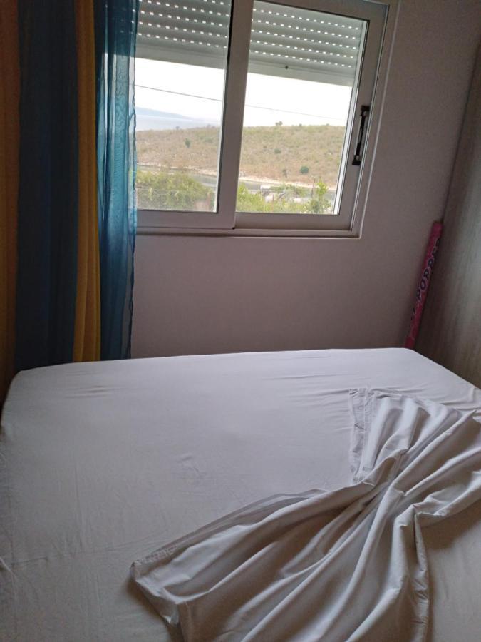 Condo Rooms Саранде Екстериор снимка