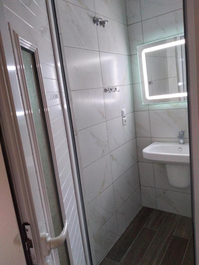 Condo Rooms Саранде Екстериор снимка