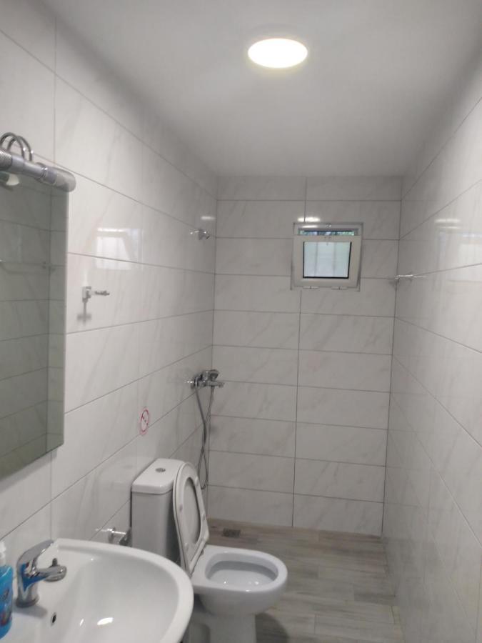 Condo Rooms Саранде Екстериор снимка